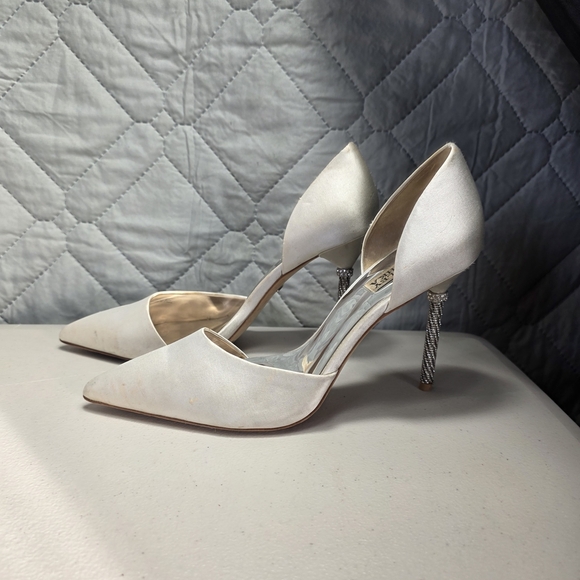Badgley Mischka Shoes - BADGLEY MISCHKA Women's Nude Satin Blanca Rhinestone Ankle-Strap Pumps SZ 10